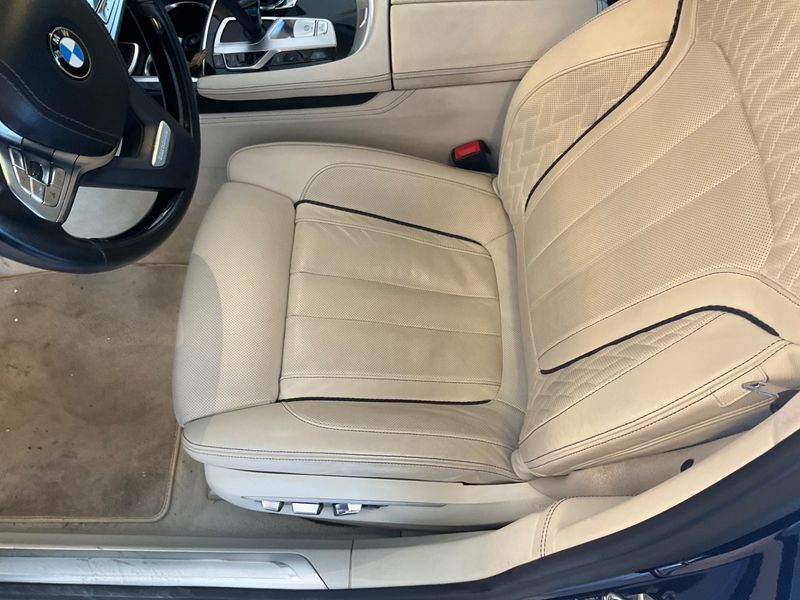 BMW 7er 740e L xDrive 2016 – снимка 24