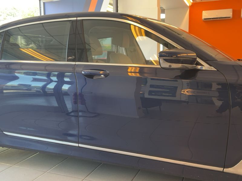 BMW 7er 740e L xDrive 2016 – снимка 10