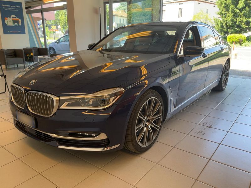 BMW 7er 740e L xDrive 2016 – снимка 1