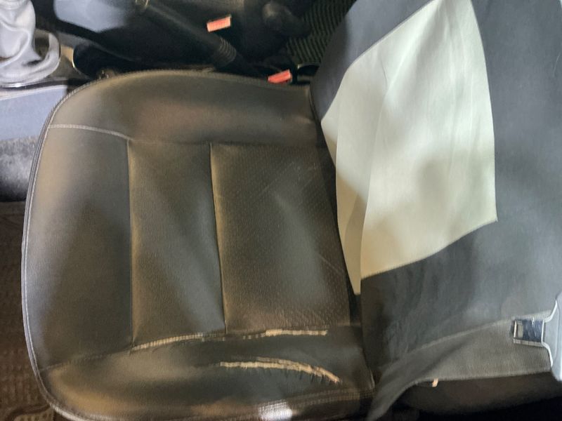 Dacia Duster 1.5 dCi Prestige 4x2 2011 – снимка 35