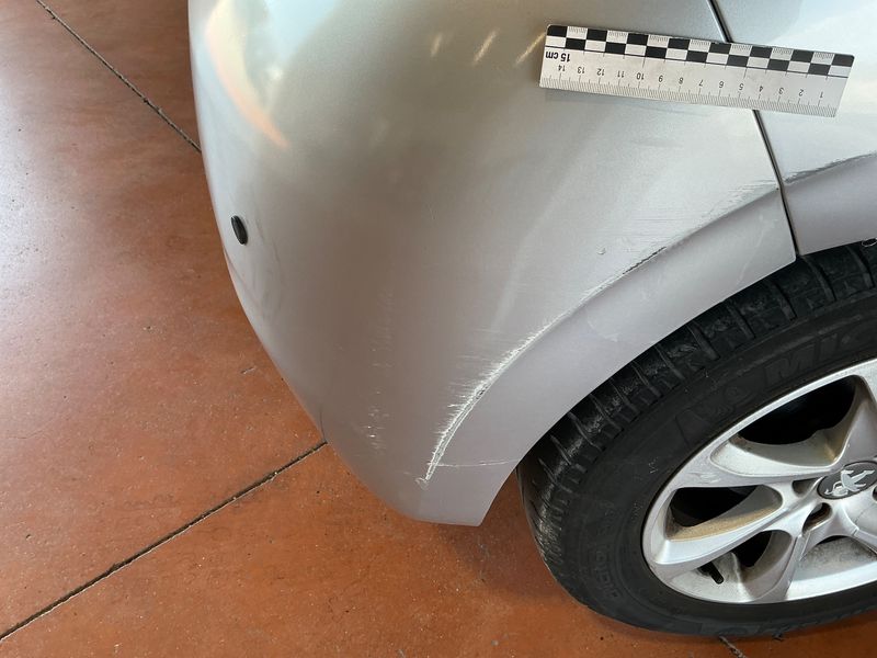 Peugeot 208 1.2 VTi Active 2014 – снимка 30