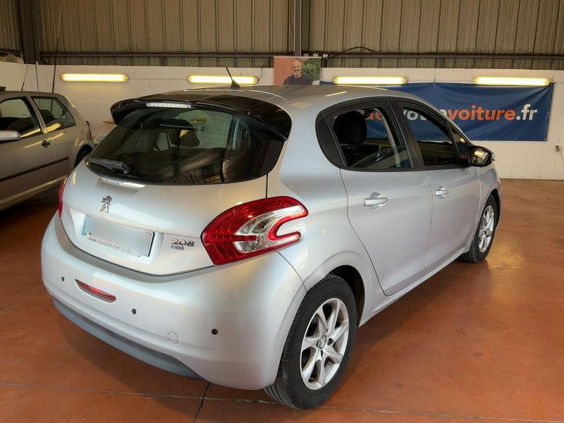 Peugeot 208 1.2 VTi Active 2014 – снимка 8