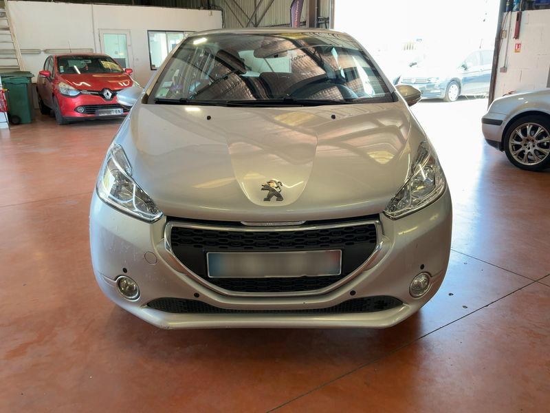 Peugeot 208 1.2 VTi Active 2014 – снимка 14
