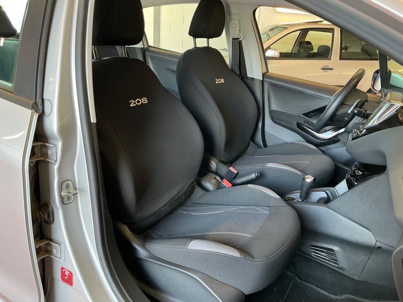 Peugeot 208 1.2 VTi Active 2014 – снимка 16