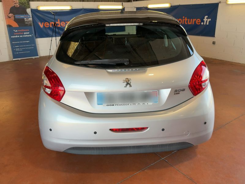 Peugeot 208 1.2 VTi Active 2014 – снимка 7