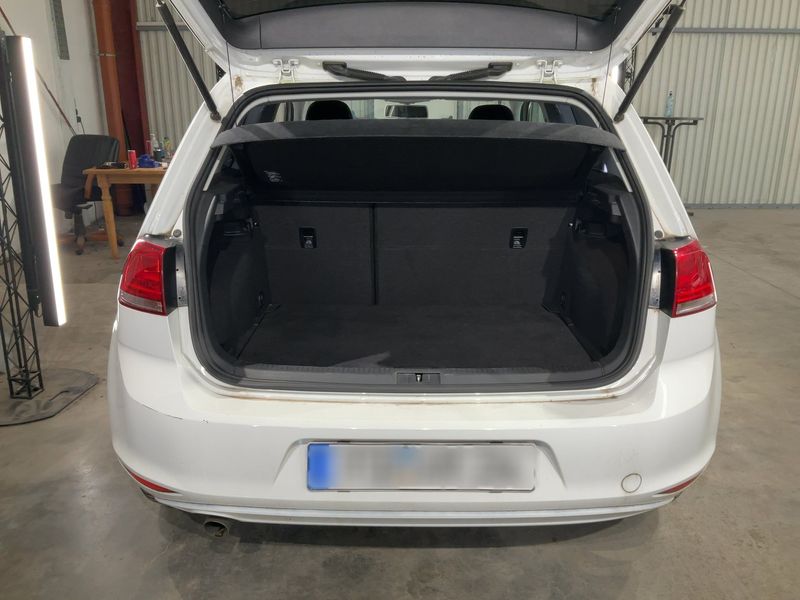 Volkswagen Golf VII 1.6 TDI Trendline BlueMotion Tech 2015 – снимка 15