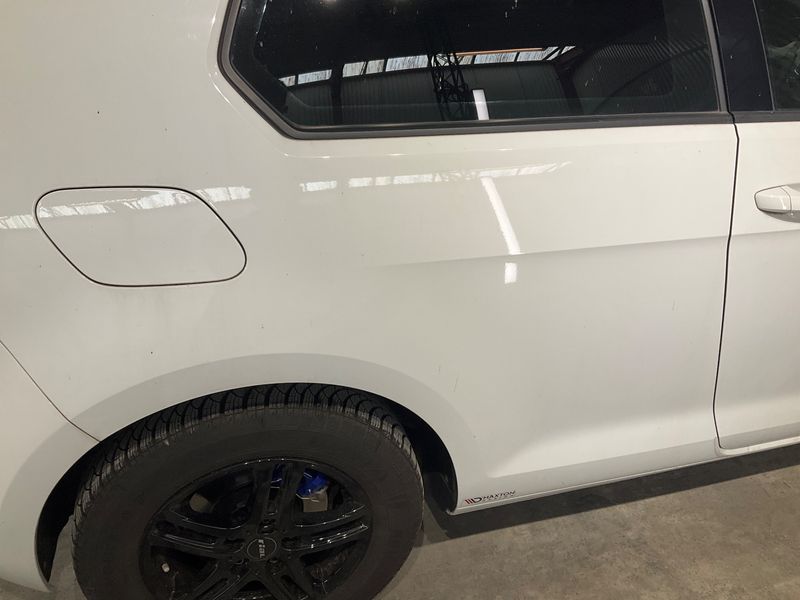 Volkswagen Golf VII 1.6 TDI Trendline BlueMotion Tech 2015 – снимка 23