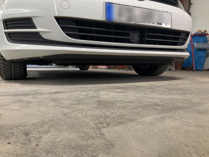 Volkswagen Golf VII 1.6 TDI Trendline BlueMotion Tech 2015 – снимка 36