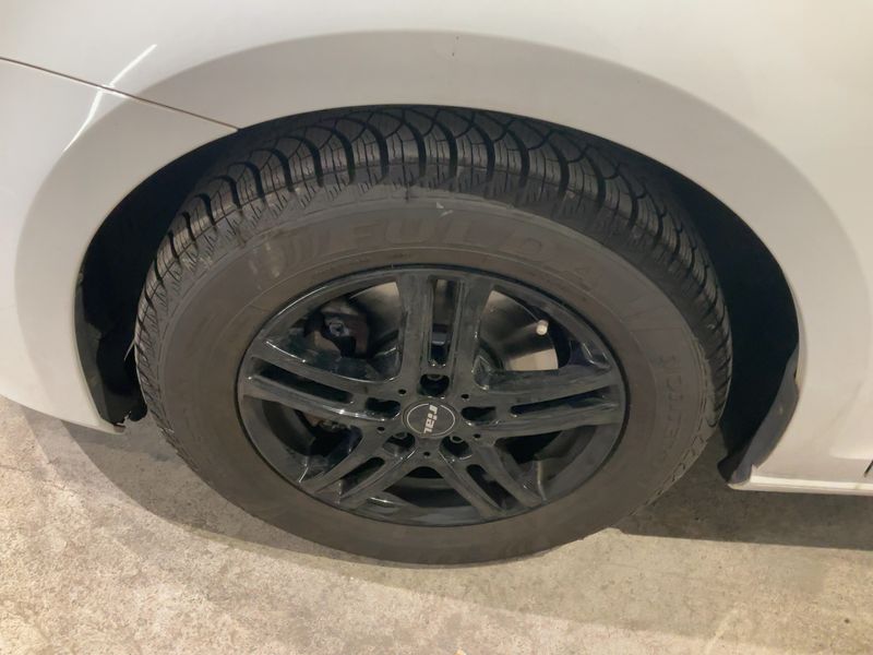 Volkswagen Golf VII 1.6 TDI Trendline BlueMotion Tech 2015 – снимка 3