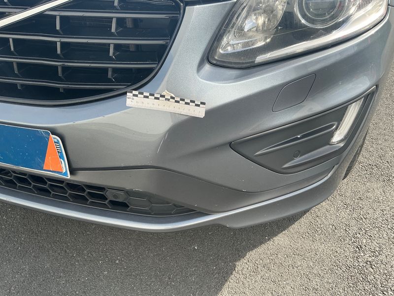 Volvo XC60 2.0 D4 R-Design 2015 – снимка 39