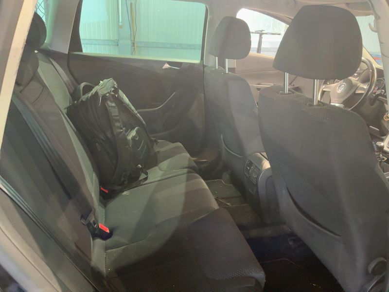 Volkswagen Passat 2.0 TDI Comfortline 2010 – снимка 14