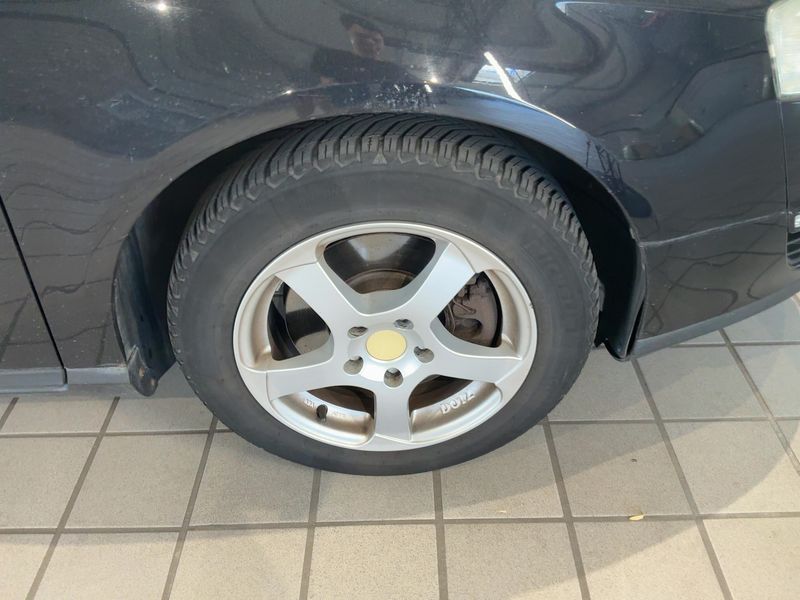 Volkswagen Passat 2.0 TDI Comfortline 2010 – снимка 20