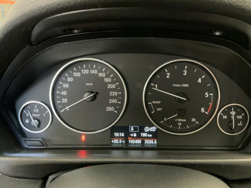 BMW 3er 318d 2015 – снимка 18