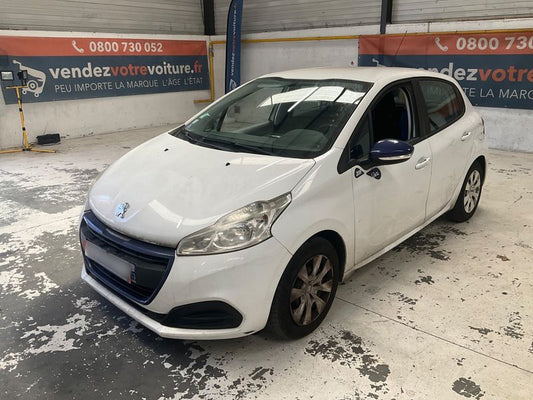 Peugeot 208 1.0 VTi Like 2015 – снимка 1