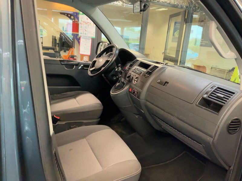 Volkswagen T5 Multivan 2.5 TDI Startline 2007 – снимка 11