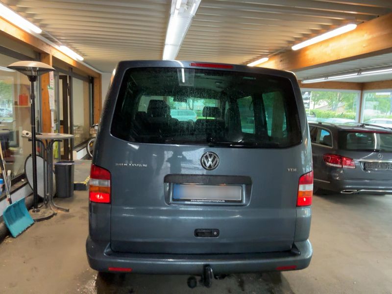 Volkswagen T5 Multivan 2.5 TDI Startline 2007 – снимка 5