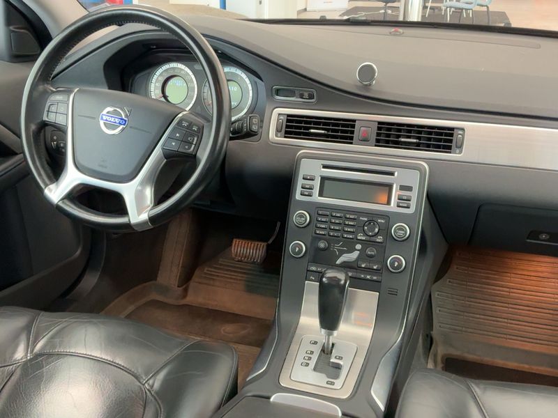 Volvo V70 2.5 FT DRIVe Summum 2010 – снимка 18