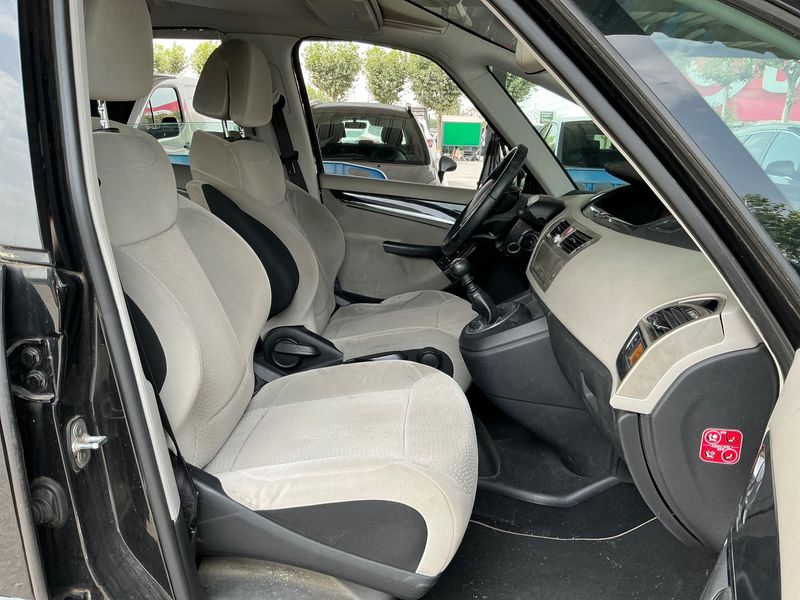 Citroen C4 Picasso 2.0 HDi Exclusive 2010 – снимка 3