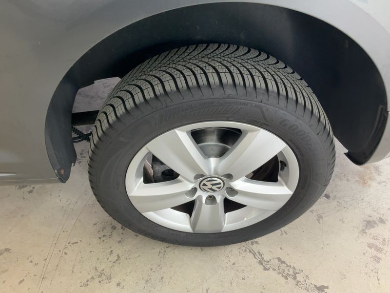Volkswagen Caddy 2.0 TDI Maxi Comfortline 4Motion 2013 – снимка 5