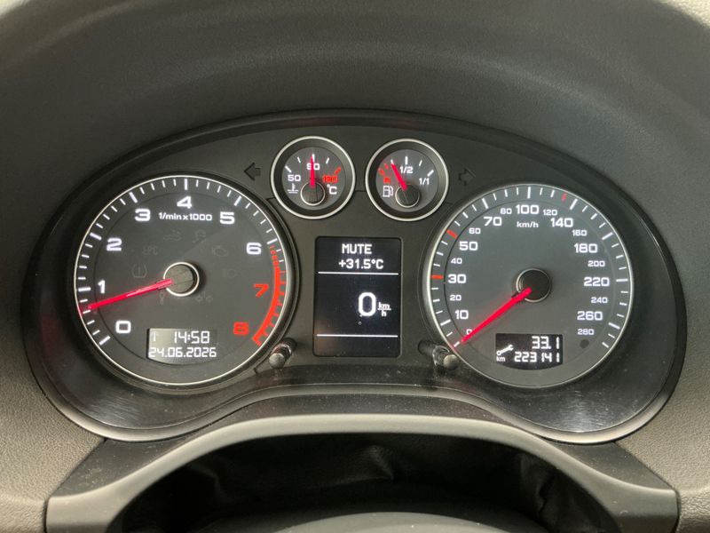 Audi A3 1.6 Attraction 2010 – снимка 4