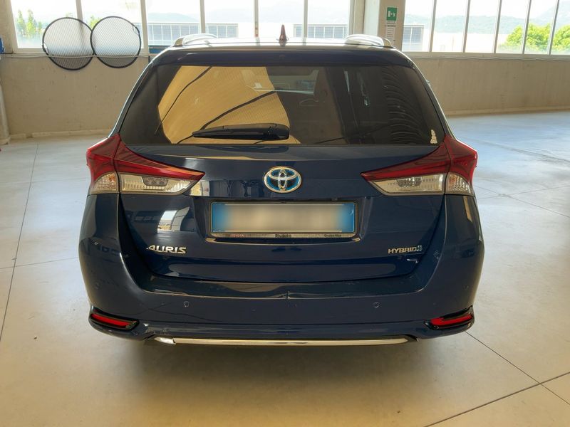 Toyota Auris Touring Sports 1.8 Hybrid Style 2018 – снимка 7