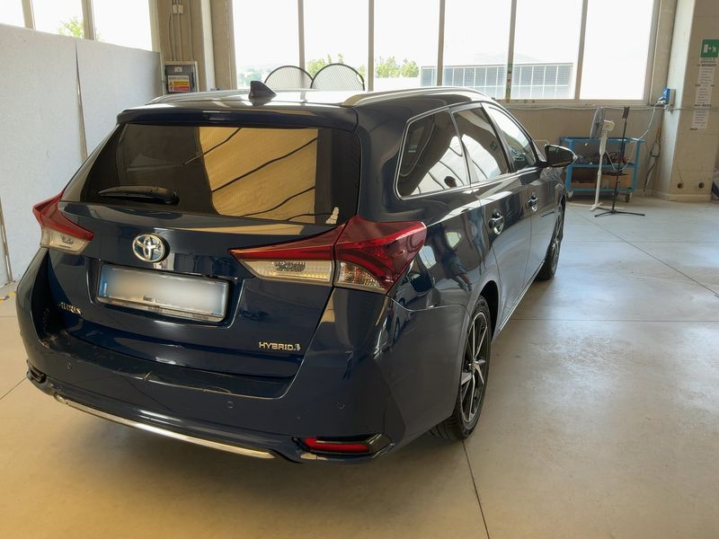 Toyota Auris Touring Sports 1.8 Hybrid Style 2018 – снимка 8