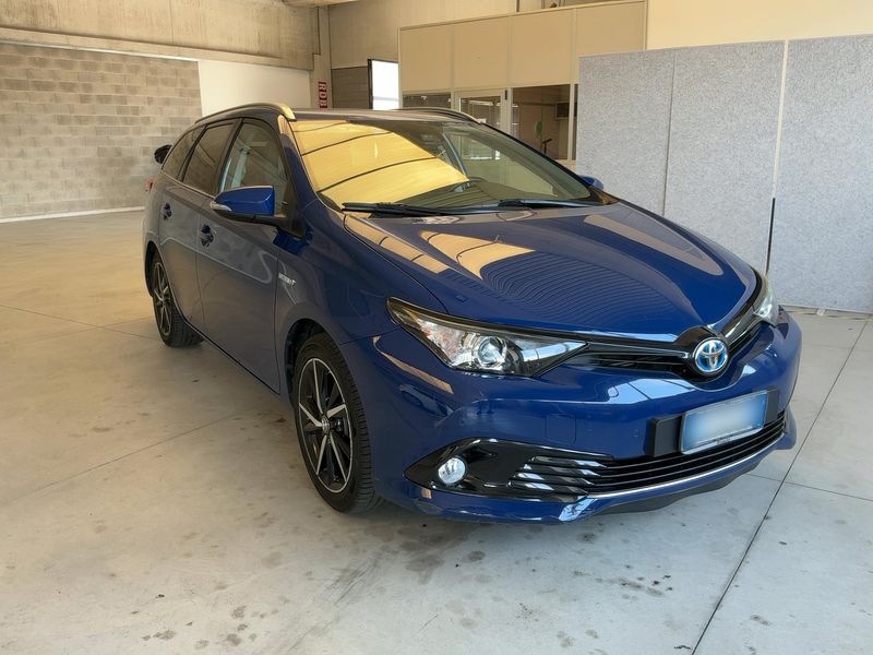 Toyota Auris Touring Sports 1.8 Hybrid Style 2018 – снимка 12
