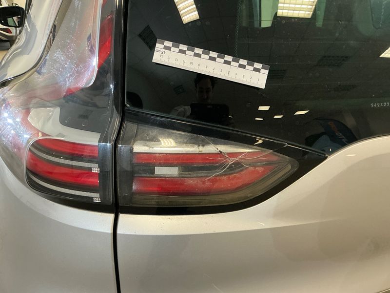 Renault Espace 1.6 dCi Energy Life 2016 – снимка 34