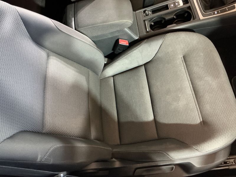 Volkswagen Golf VII 1.6 TDI Comfortline BlueMotion Tech 2015 – снимка на щета 47