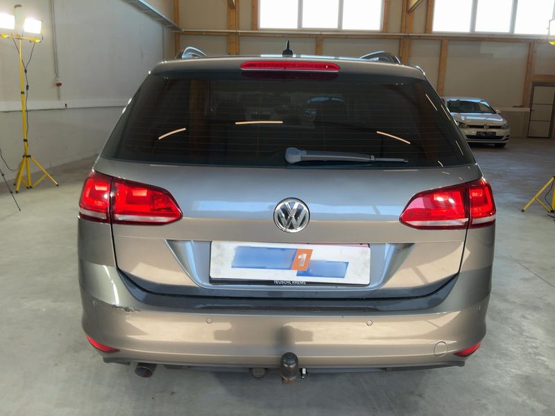 Volkswagen Golf VII 1.6 TDI Comfortline BlueMotion Tech 2015 – снимка на щета 7
