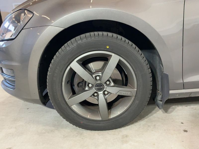 Volkswagen Golf VII 1.6 TDI Comfortline BlueMotion Tech 2015 – снимка 3