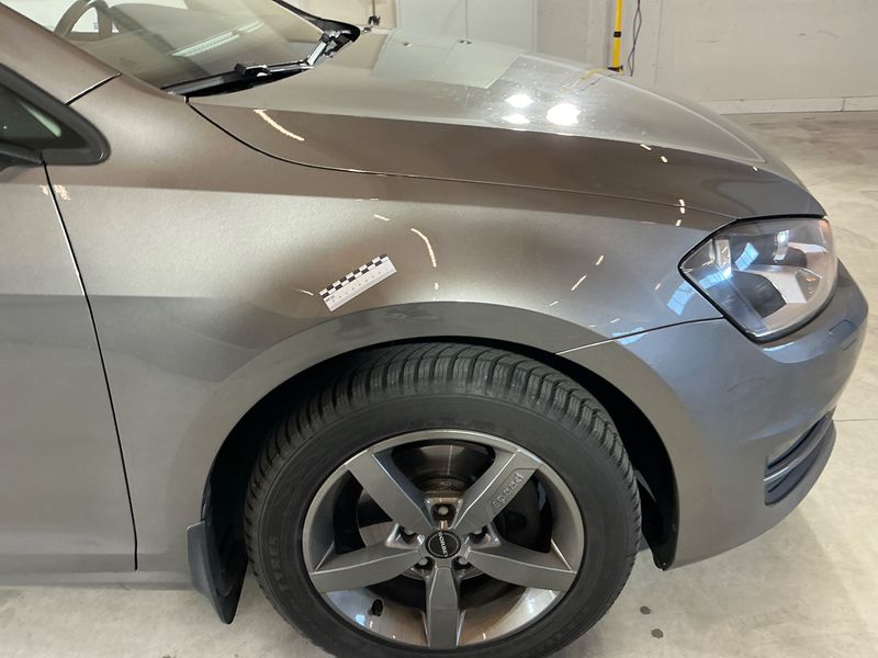 Volkswagen Golf VII 1.6 TDI Comfortline BlueMotion Tech 2015 – снимка на щета 39