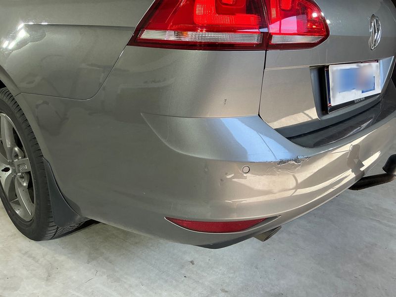 Volkswagen Golf VII 1.6 TDI Comfortline BlueMotion Tech 2015 – снимка на щета 65