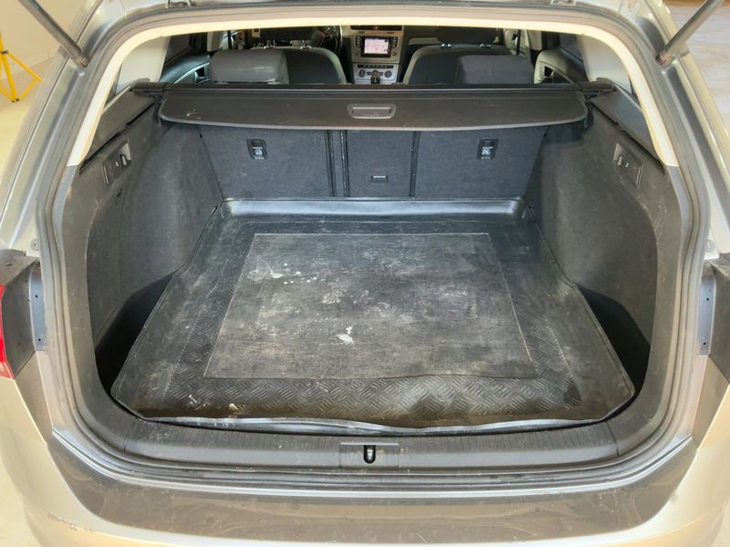Volkswagen Golf VII 1.6 TDI Comfortline BlueMotion Tech 2015 – снимка 15