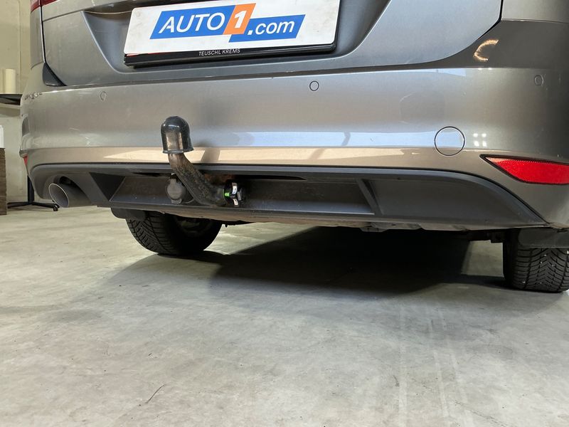 Volkswagen Golf VII 1.6 TDI Comfortline BlueMotion Tech 2015 – снимка 33