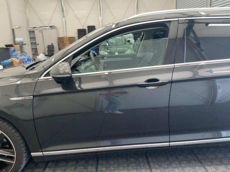 Volkswagen Passat 2.0 TDI Highline 4Motion BlueMotion Tech 2018 – снимка 4