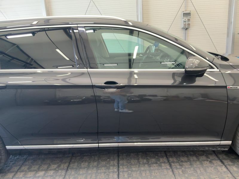Volkswagen Passat 2.0 TDI Highline 4Motion BlueMotion Tech 2018 – снимка 10