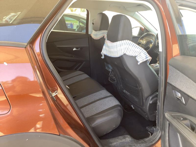 Peugeot 3008 1.6 Blue-HDi Allure 2016 – снимка 19