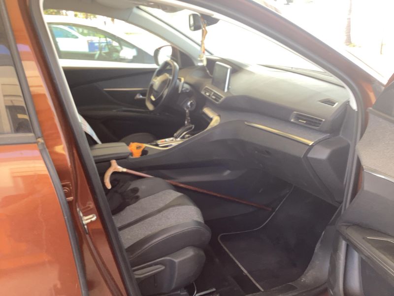 Peugeot 3008 1.6 Blue-HDi Allure 2016 – снимка 16