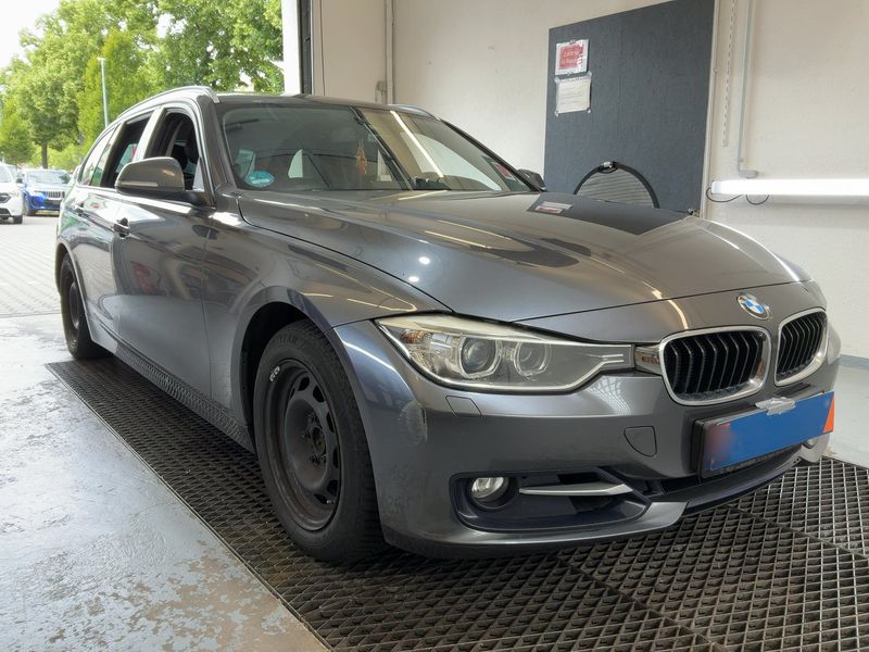 BMW 3er 320i 2013 – снимка 12