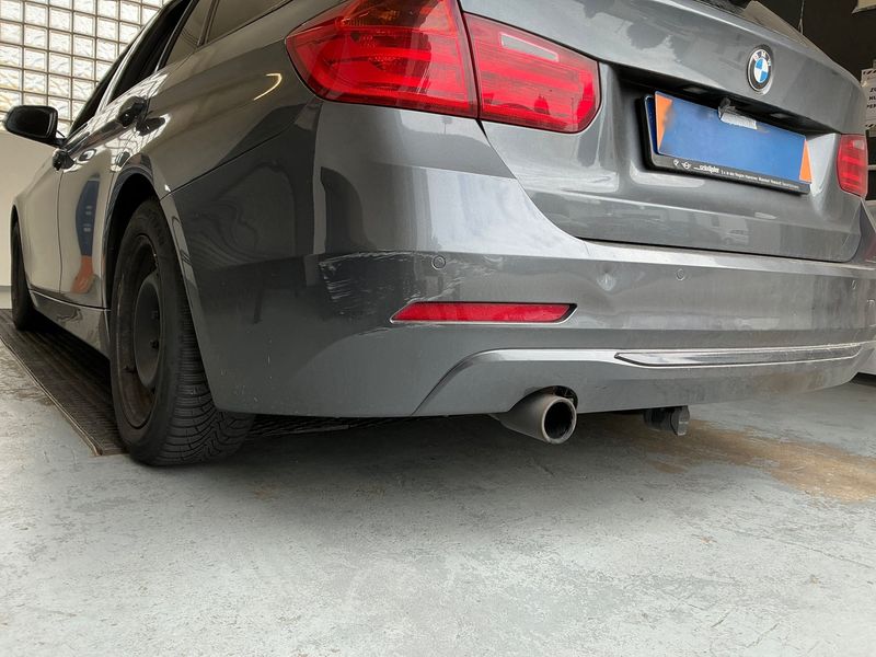 BMW 3er 320i 2013 – снимка 49