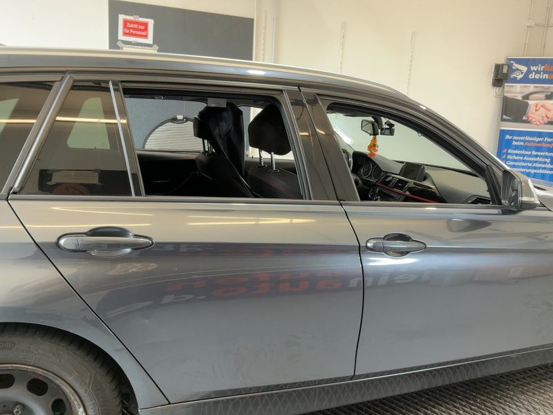 BMW 3er 320i 2013 – снимка 10