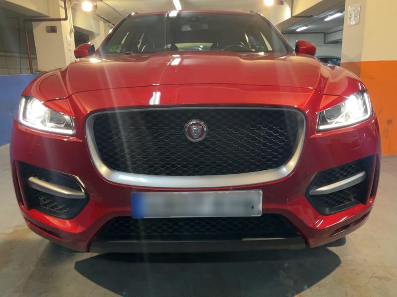 Jaguar F-Pace 25d R-Sport AWD 2018 – снимка 14