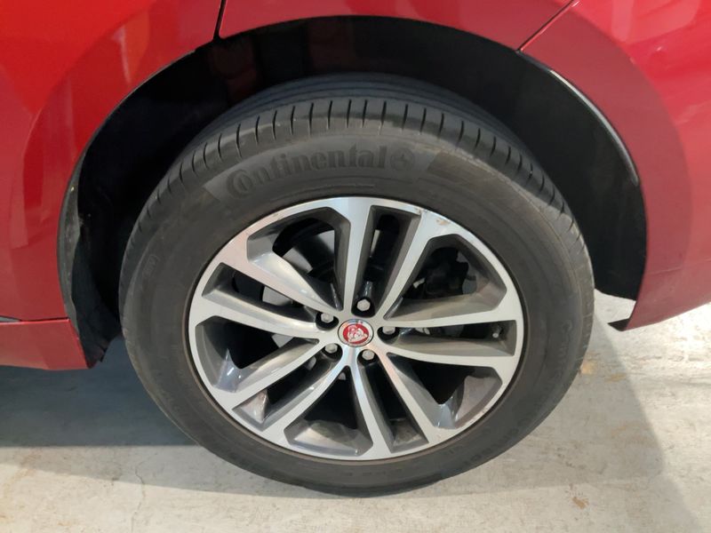 Jaguar F-Pace 25d R-Sport AWD 2018 – снимка 5