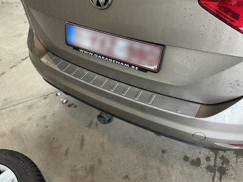 Volkswagen Touran 2.0 TDI Highline BlueMotion Tech 2016 – снимка 31