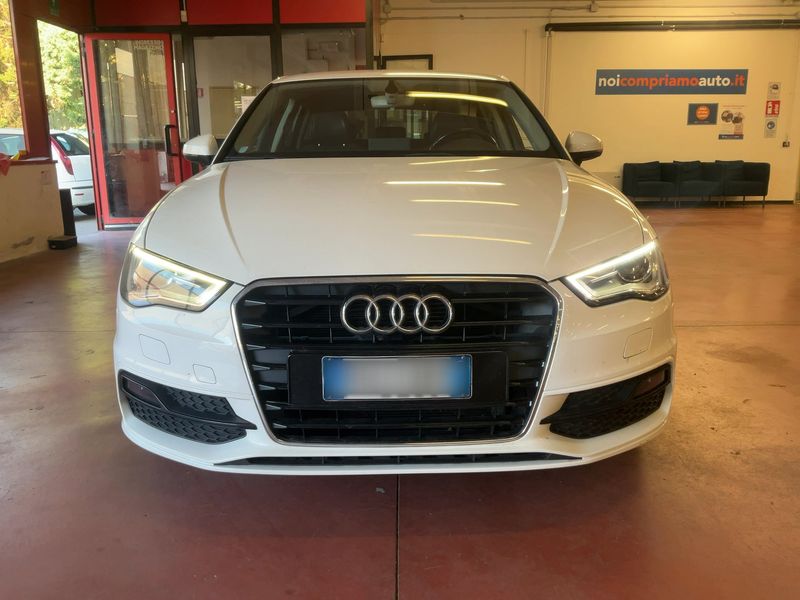 Audi A3 Sportback 1.6 TDI Admired 2015 – снимка на щета 14