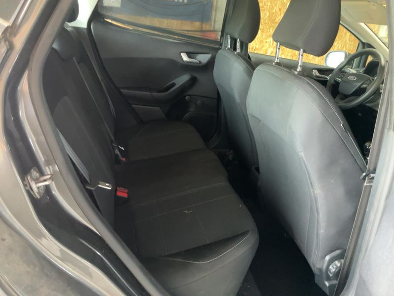 Ford Fiesta 1.0 EcoBoost Business High 2019 – снимка 19
