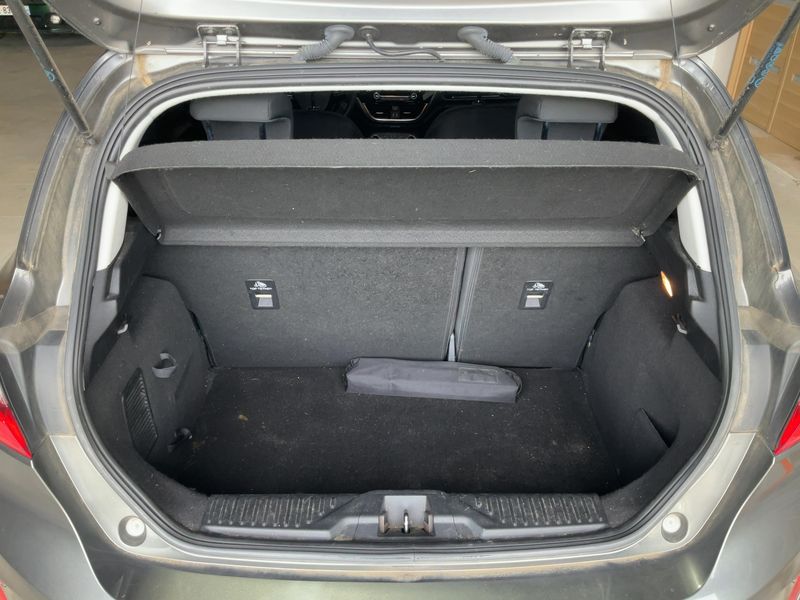 Ford Fiesta 1.0 EcoBoost Business High 2019 – снимка 15
