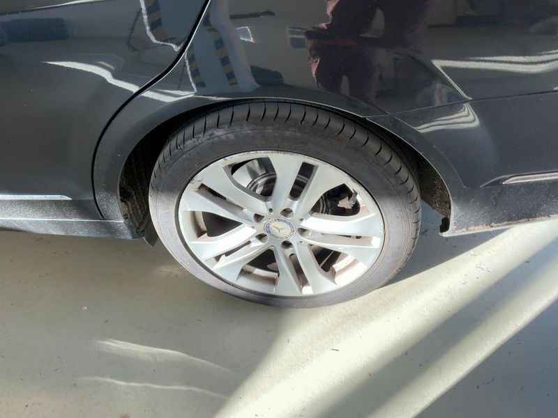 Mercedes-Benz C-Klasse C 220 CDI T BlueEfficiency Avantgarde 2011 – снимка 17
