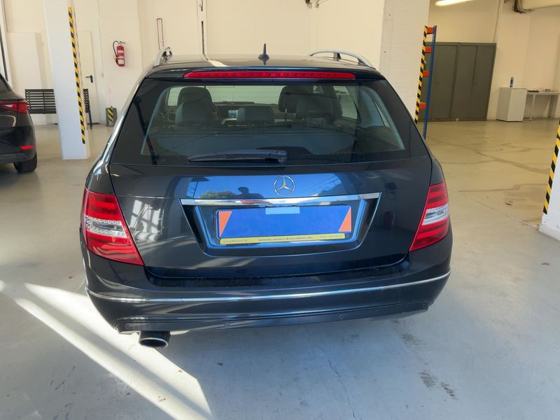 Mercedes-Benz C-Klasse C 220 CDI T BlueEfficiency Avantgarde 2011 – снимка 5